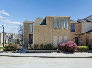 9403 Denbury Way, Houston, TX 77025