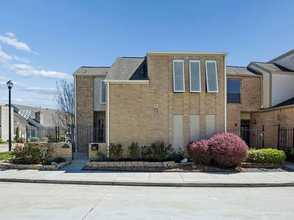 9403 Denbury Way, Houston, TX 77025