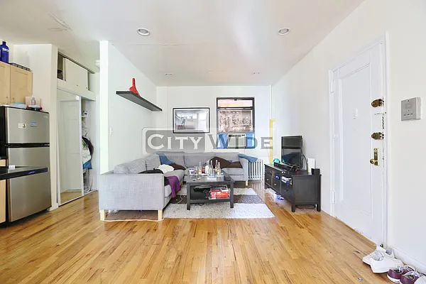 Rented by City Wide Apartments | media 1