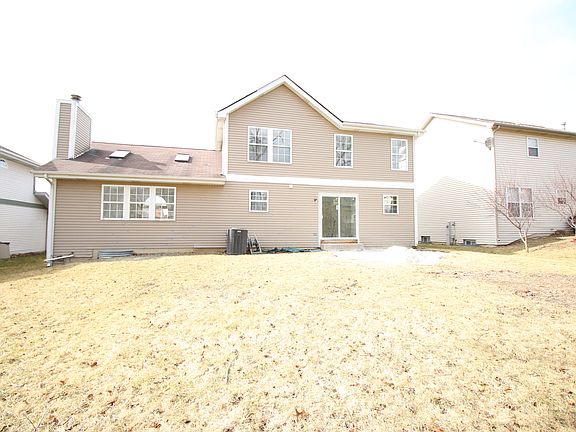 3rd image of 2254 Cheshire Dr