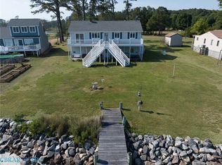 247 Pond Point Pl, Foster, VA 23056