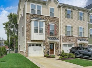 8102 Secluded Cove Ln, Baltimore, MD 21222