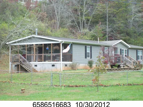 54 Breezy Oak Ln, Franklin, NC 28734