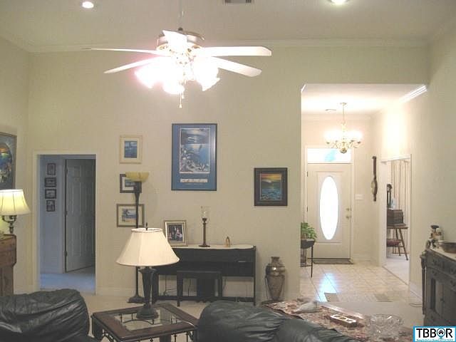 1st image of 3602 White Oak Dr