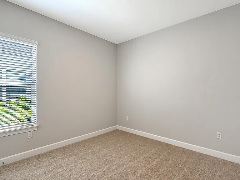 10248 Silent Night Ln — Photo 32
