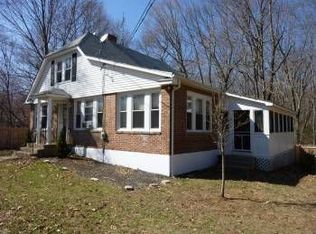 6 Commodore Ave, Smithfield, RI 02917