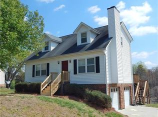 840 Leichester Square Ct, Kernersville, NC 27284