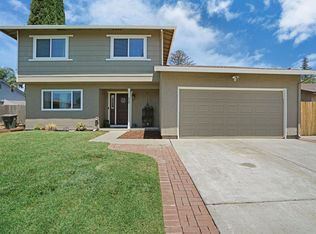 920 Merrill Dr, Dixon, CA 95620