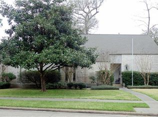 1603 E Hedgecroft Dr, El Lago, TX 77586