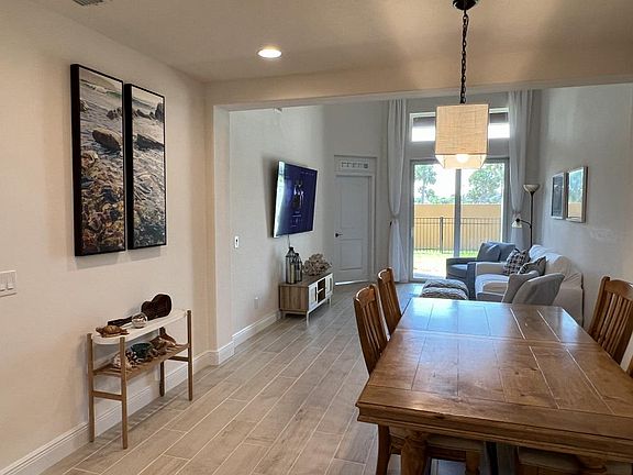 4th image of 71 Montecito Dr