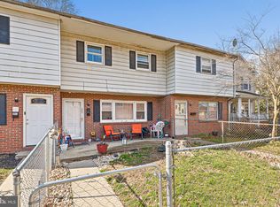 355 Calvert St, Chestertown, MD 21620