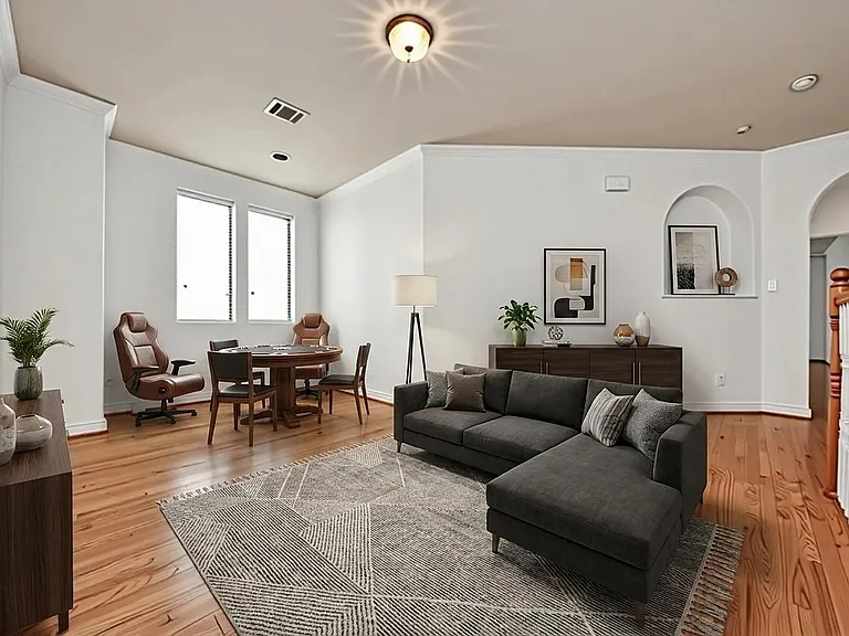 605 W Polk St #B — Photo 33