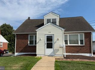 310 Silverbrook Dr, Wilmington, DE 19804