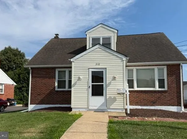 310 Silverbrook Dr, Wilmington, DE 19804
