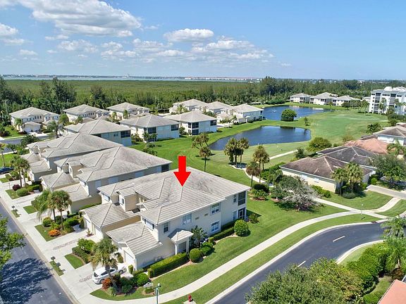 4th image of 102 Southstar Drive