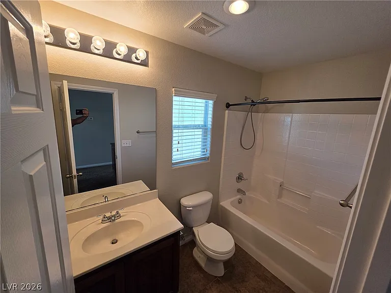 9547 Leaping Lizard St — Photo 10