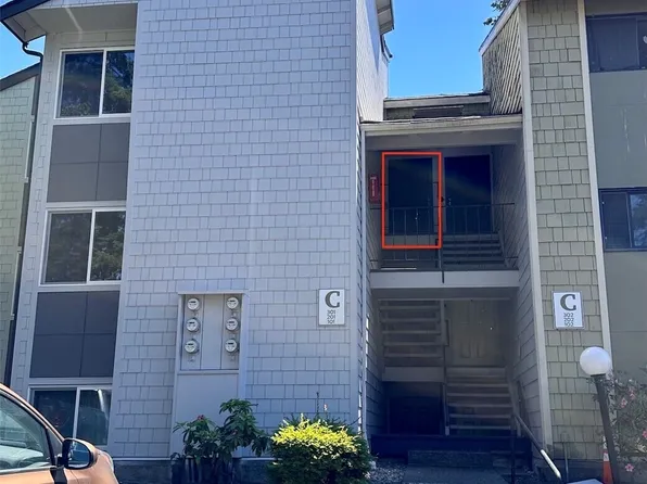 2020 Grant Avenue S #C301, Renton, WA 98055