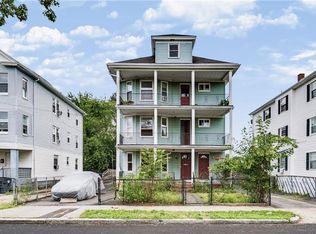 25 Longfellow Ter, Providence, RI 02907