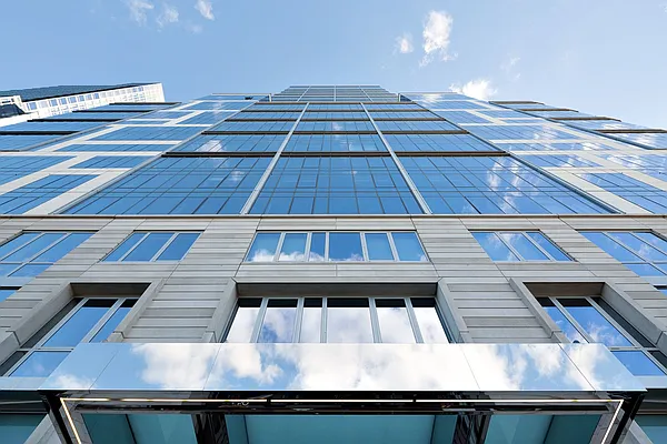 Rented by Compass | media 26