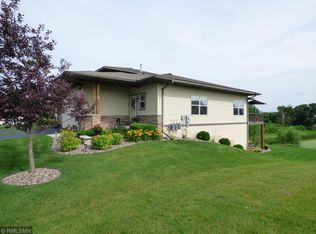 1105 Lorraine Ct, Carver, MN 55315
