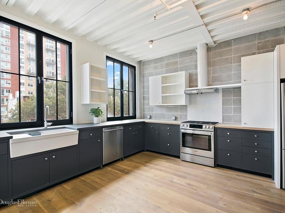 1st image of 161 Clifton Pl #2