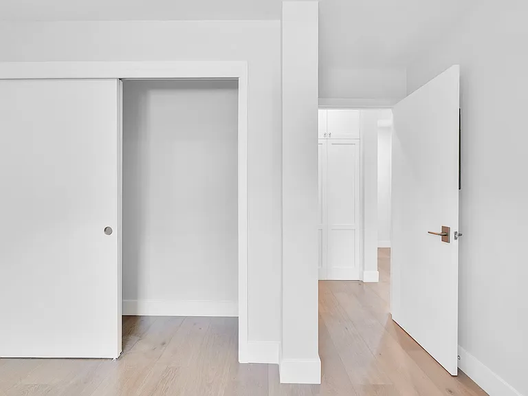 1022 Grant St #F — Photo 16