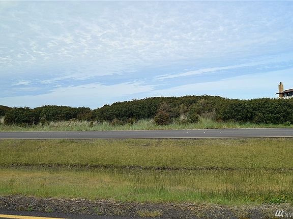 4th image of 1055 Ocean Shores Blvd SW