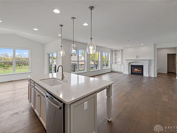 2nd image of 5906 Spinney Ct #29