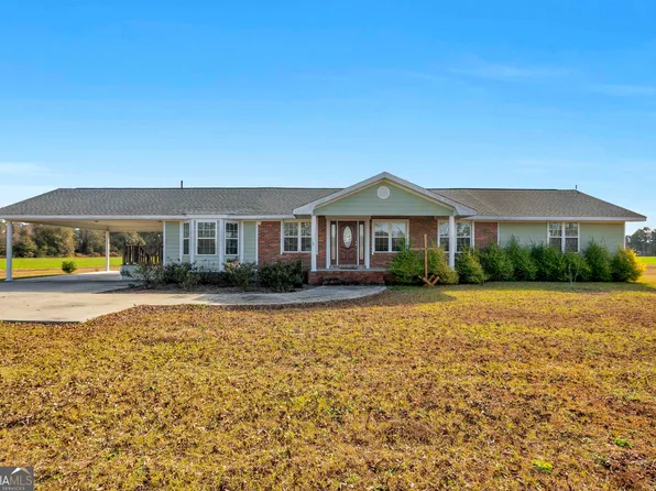 789 County Farm Rd, Baxley, GA 31513