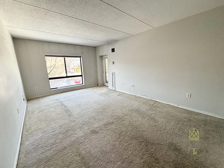 14 Heron St #208 — Photo 3