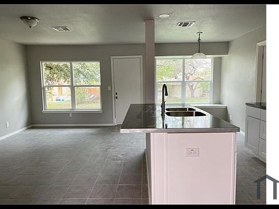5th image of 5111 Big Fawn St