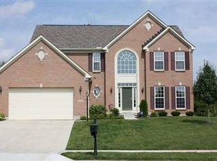 1590 Hurst Dr, Dayton, OH 45414