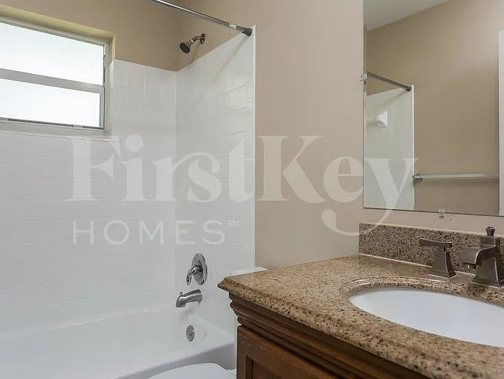 5990 Ithaca Cir W — Photo 8