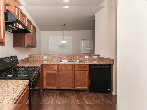 5802 Santa Bernadetta, Houston, TX 77017