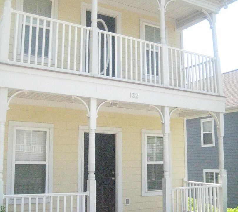 2nd image of 132 Rosewood Hills Dr