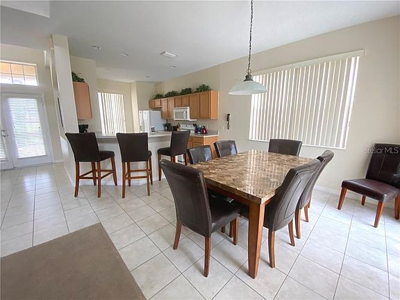 4th image of 958 Orista Dr