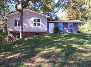 1036 Arcadia Cir, Hueytown, AL 35023