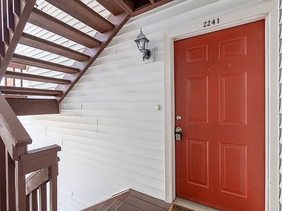 3rd image of 2241 Estuary Ct