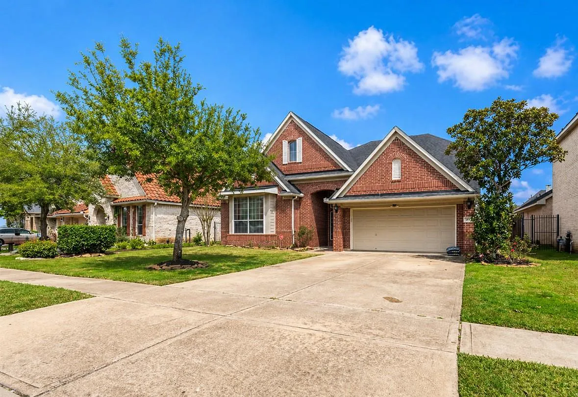 Building Photo - 14215 Jaubert Ct