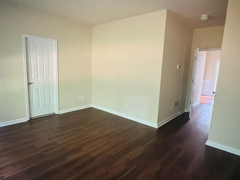 5117 Wellsley Bnd — Photo 13