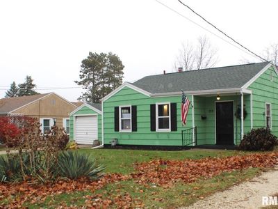 215 E Kellogg Ave, Kewanee, IL, 61443