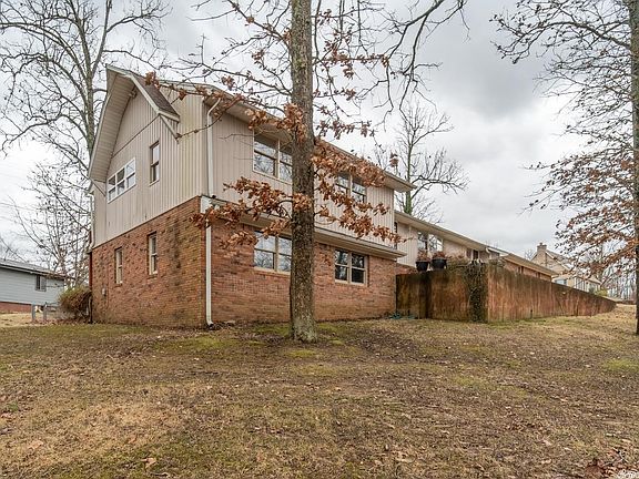 5th image of 289 Circle High Dr