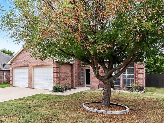 4th image of 3703 Sycamore Ln