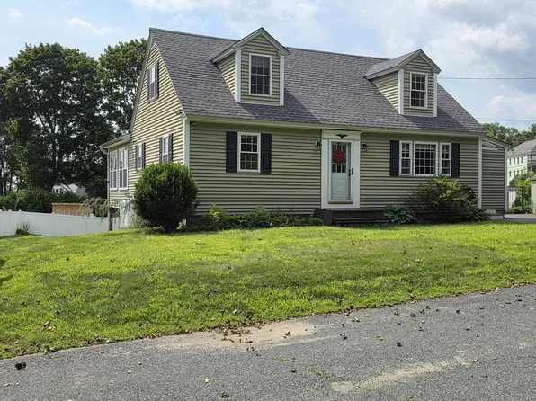 14 James St, Dudley, MA 01571