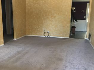 121 S Janeway Ave, Moore, OK 73160