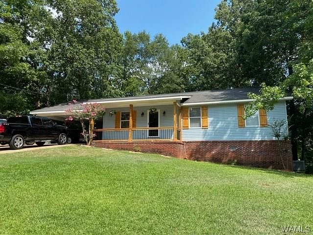 1st image of 2620 Colonial Dr NE