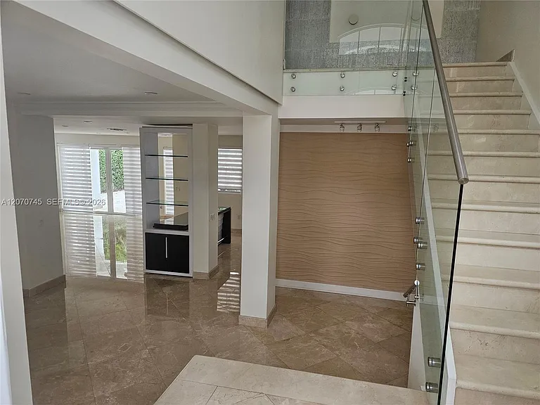 4501 NW 93rd Doral Ct — Photo 2