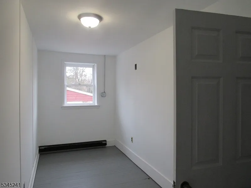 2 bed, 1.5 bath, $1,795 — Photo 4