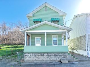 413 N Prospect St, Connellsville, PA 15425