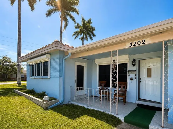 3202 Pierce St, Hollywood, FL 33021